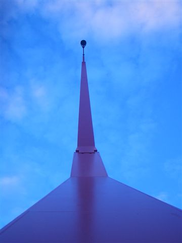 Rotterdam 25-26 Nov 06 la grue rouge me regarde