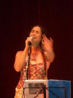 Femmes Ghalia Ben Ali Beyond the wall concert May 07