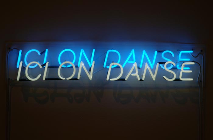 Ian Hamilton Finlay ICI on Danse