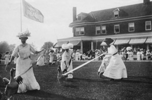 Country clubs started as bastions of the privileged upper class. Here, ladies in formal corsets, petticoats and hats race geese at the New York Cedarhurst clubhouse in 1908.jpg